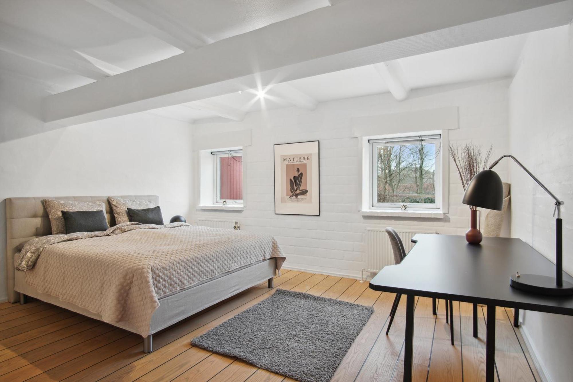 Come - Stilfuld Elegance For 4 Med Pejs *