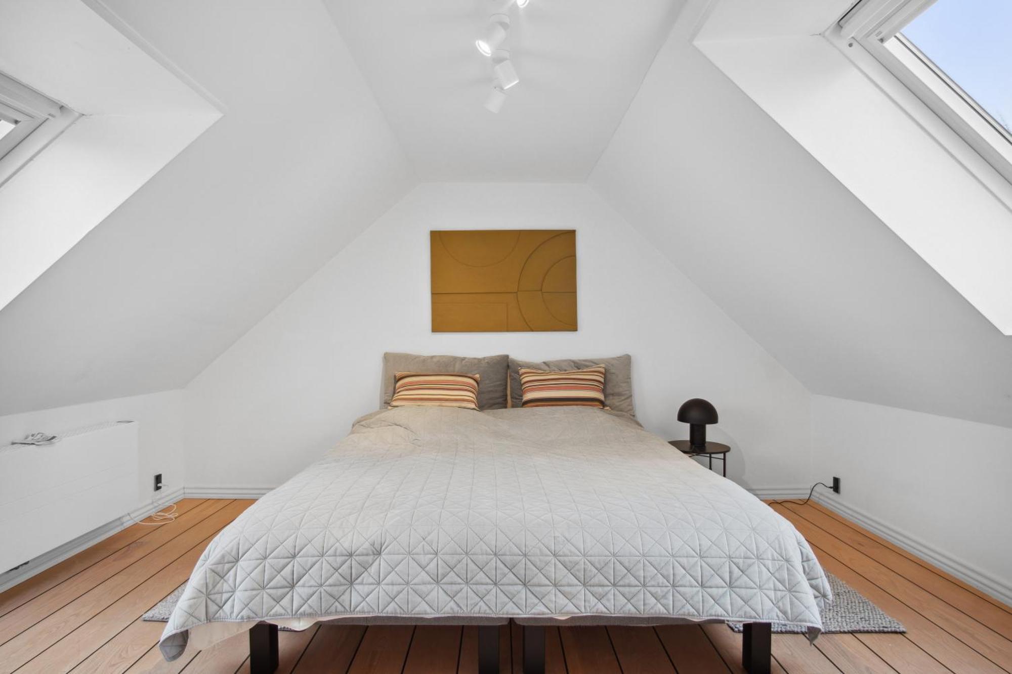 Come - Stilfuld Elegance For 4 Med Pejs Århus
